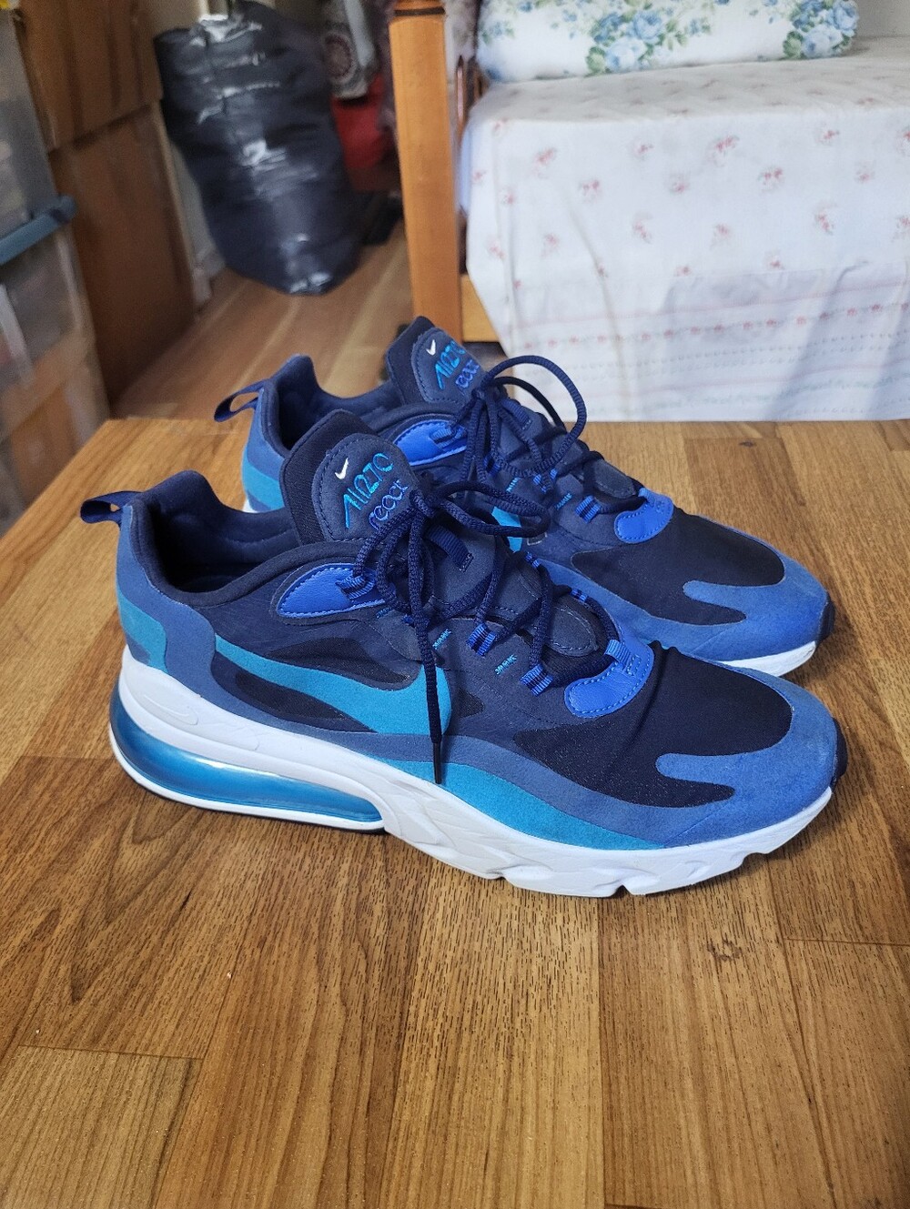NikeNike Air Max 270 React Mens Size 11 Blue White Athletic Walking Shoes Sneake